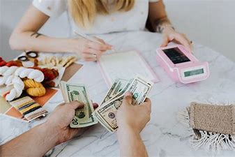 支付境外服务费，企业代扣代缴增值税和企业所得税有哪些注意事项？